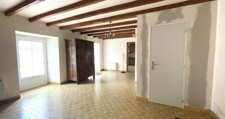 vente Corps de ferme Saint Nic