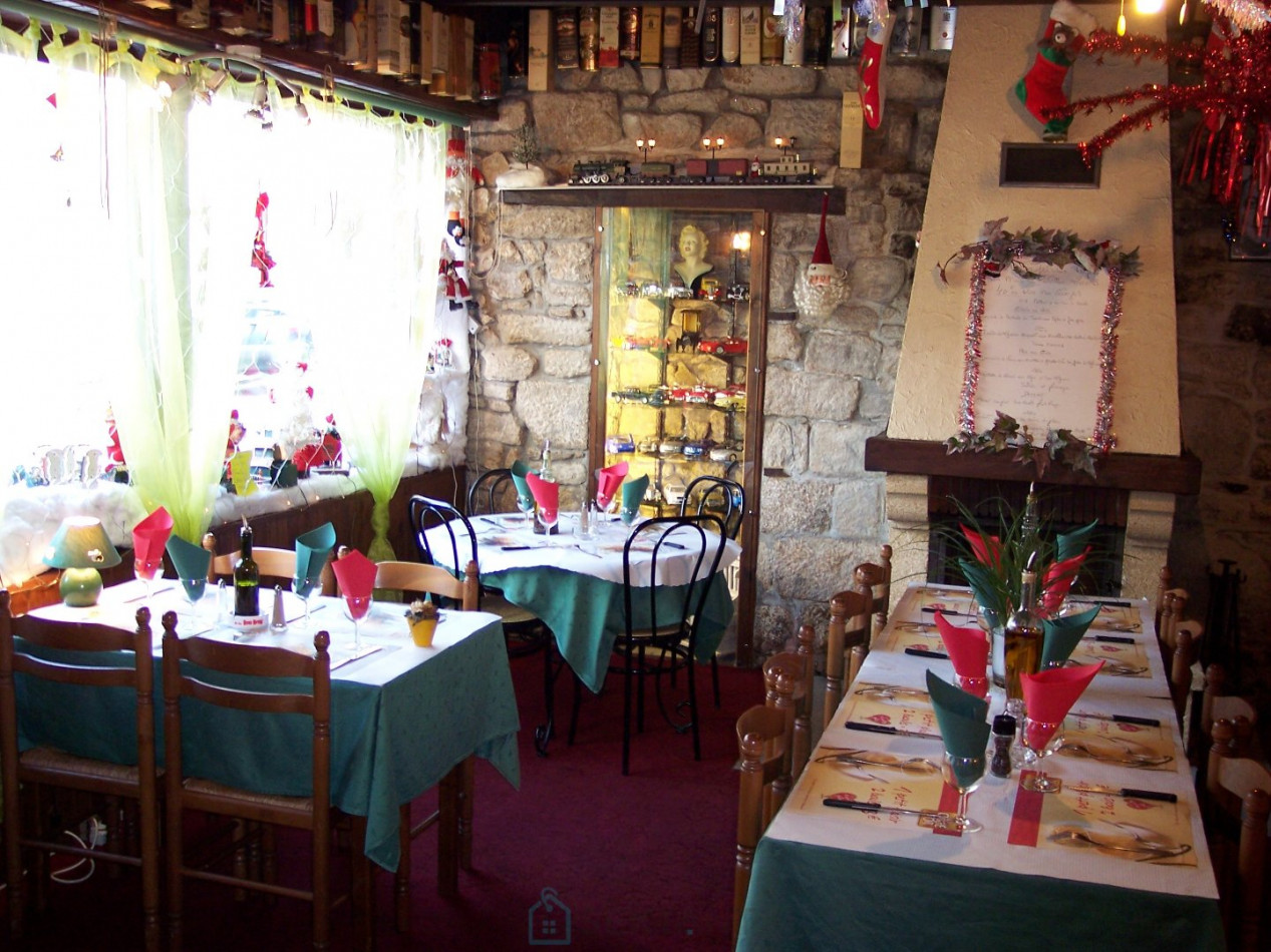 vente Maison en pierre Priziac - Photo 11