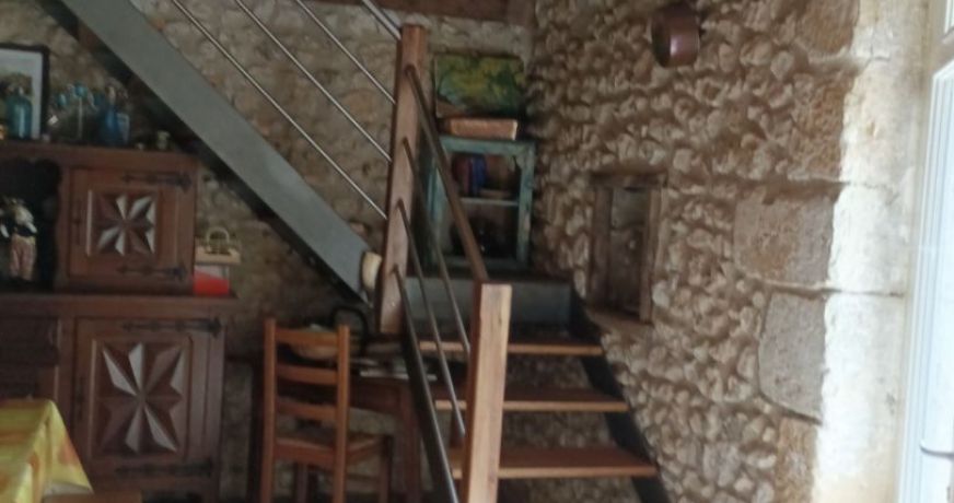 vente Corps de ferme Eyliac