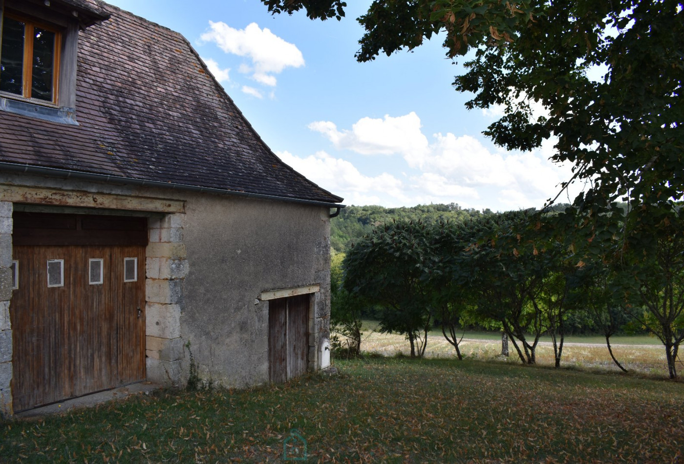 vente Corps de ferme Eyliac - Photo 4