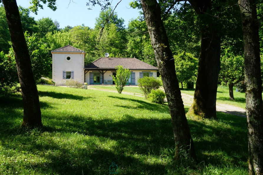 vente Maison de caractère Saint Pardoux La Riviere - Photo 1