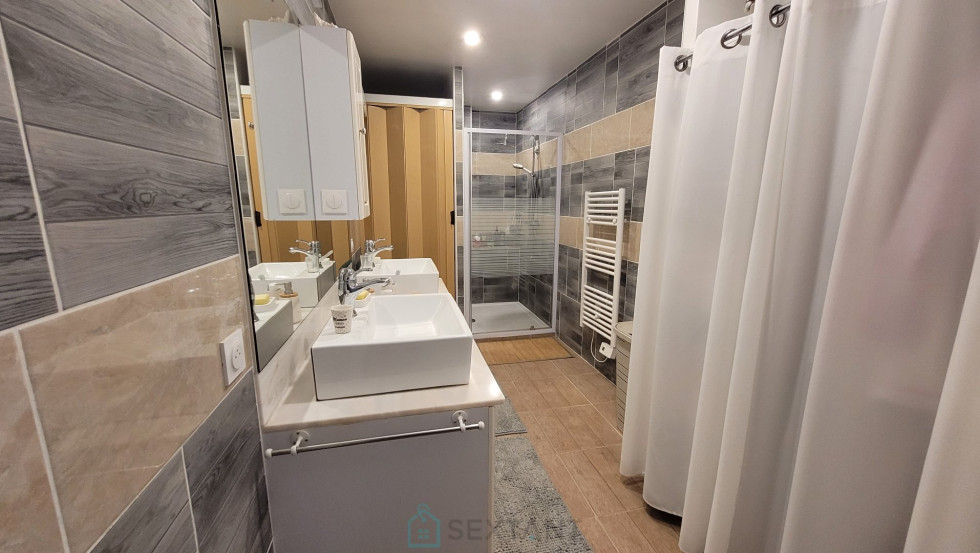 vente Ensemble immobilier Saint Pierre D'eyraud - Photo 9