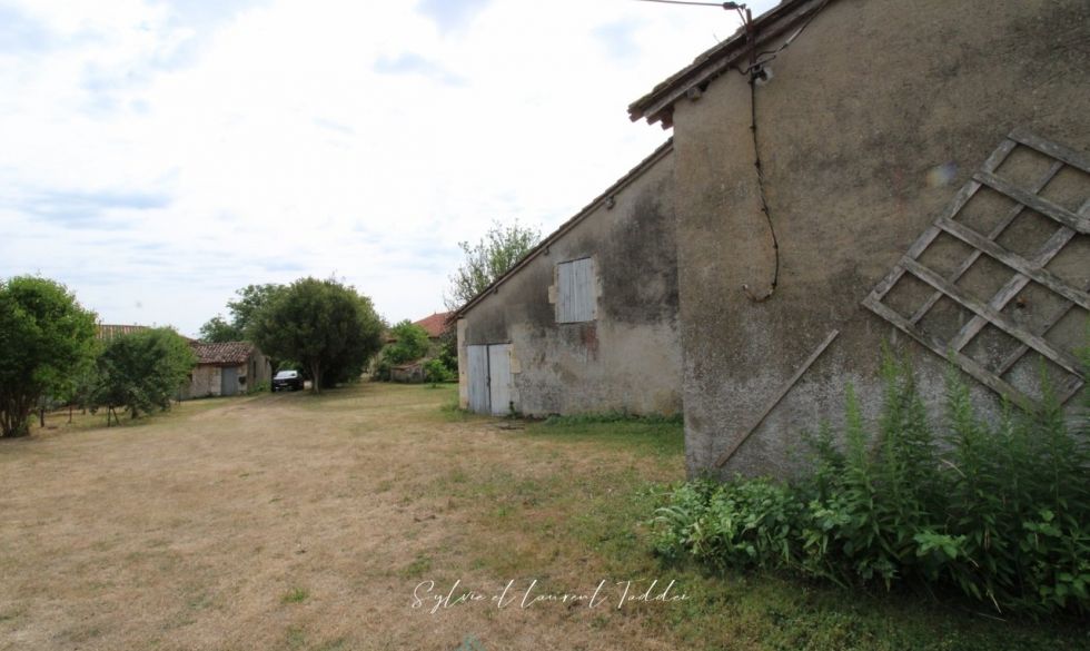 vente  Montendre