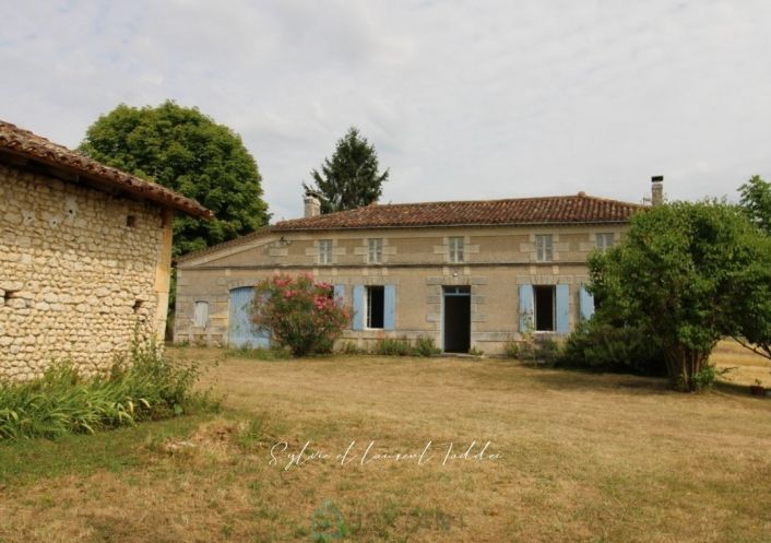 vente Maison en pierre Montendre