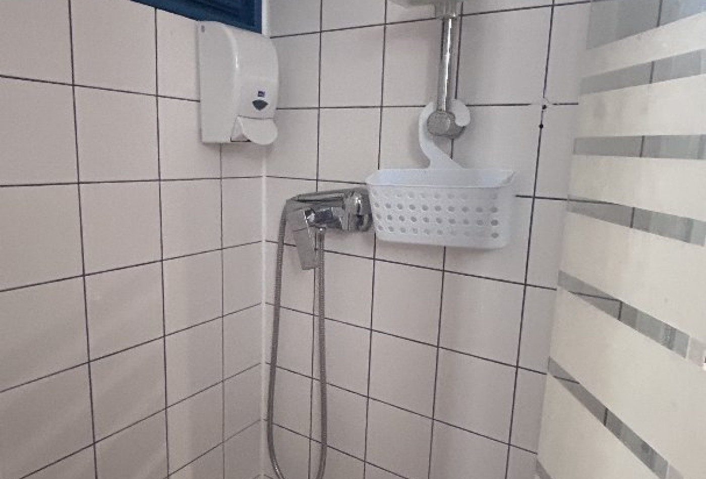 vente Studio La Trinite - Photo 8