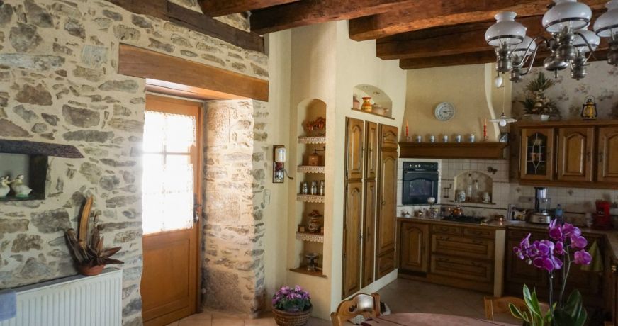 vente Corps de ferme Saint Jory De Chalais