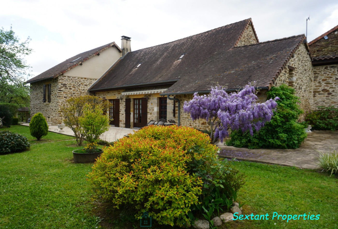 vente Corps de ferme Saint Jory De Chalais - Photo 1
