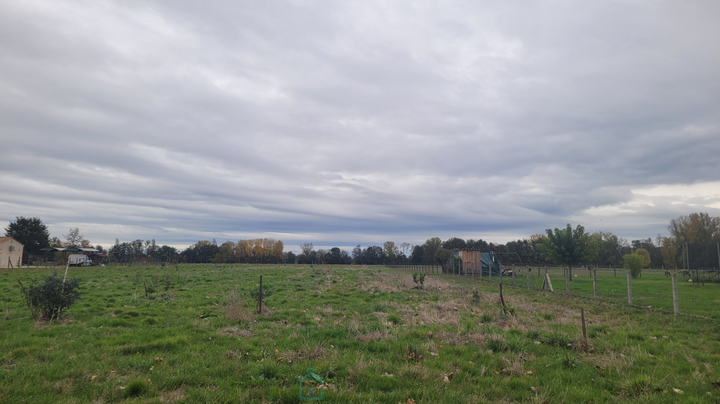 vente Terrain constructible Saint Pierre D'eyraud - Photo 4