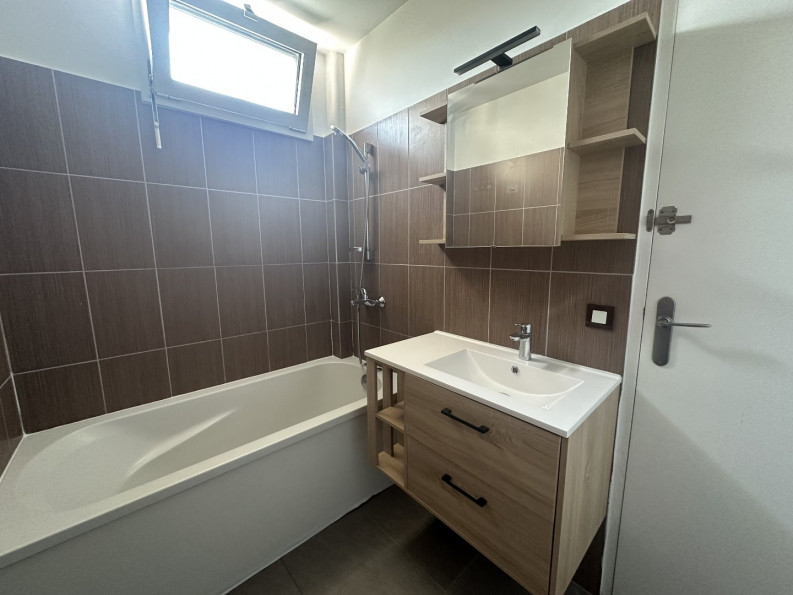 vente Appartement Enghien Les Bains - Photo 10