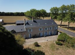 vente Chateau La Valliere