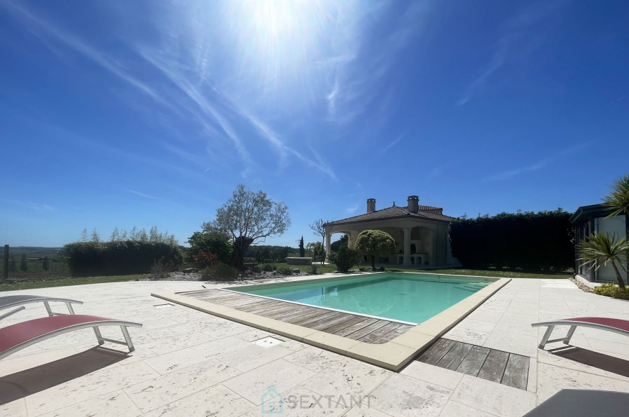 vente Villa Barbezieux Saint Hilaire - Photo 2