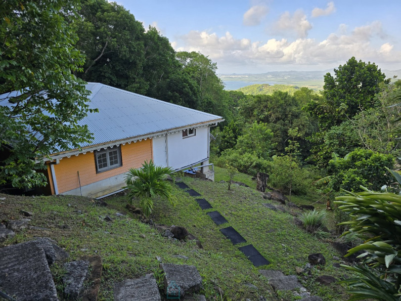 vente Maison Les Trois Ilets - Photo 1