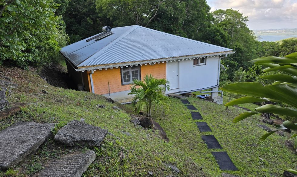 vente  Les Trois Ilets