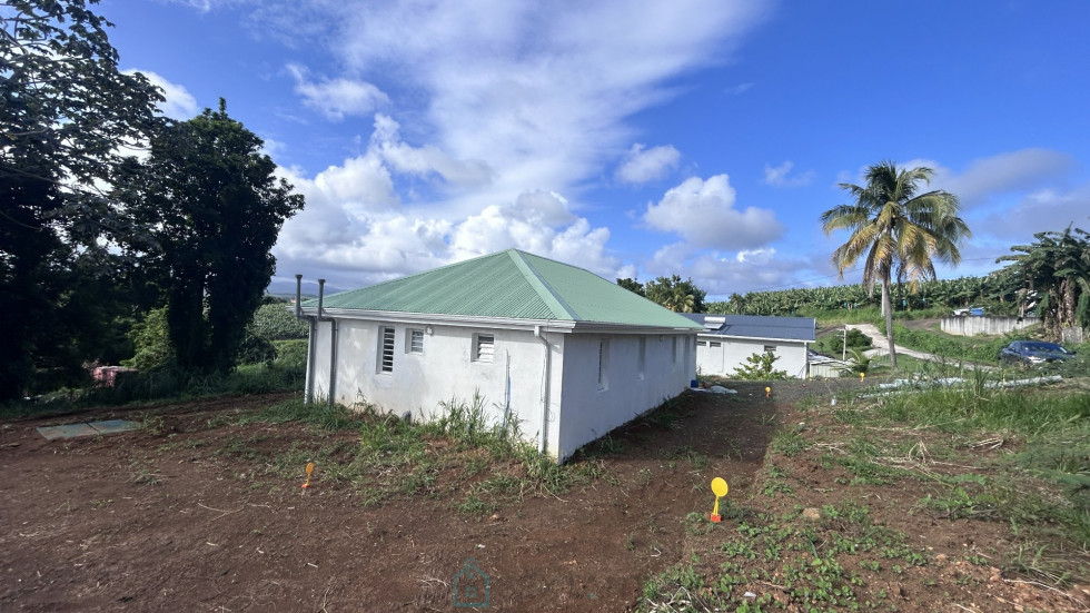 vente Maison individuelle Le Lamentin - Photo 1