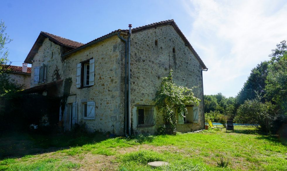 vente Javerlhac-la-chapelle-saint-robert