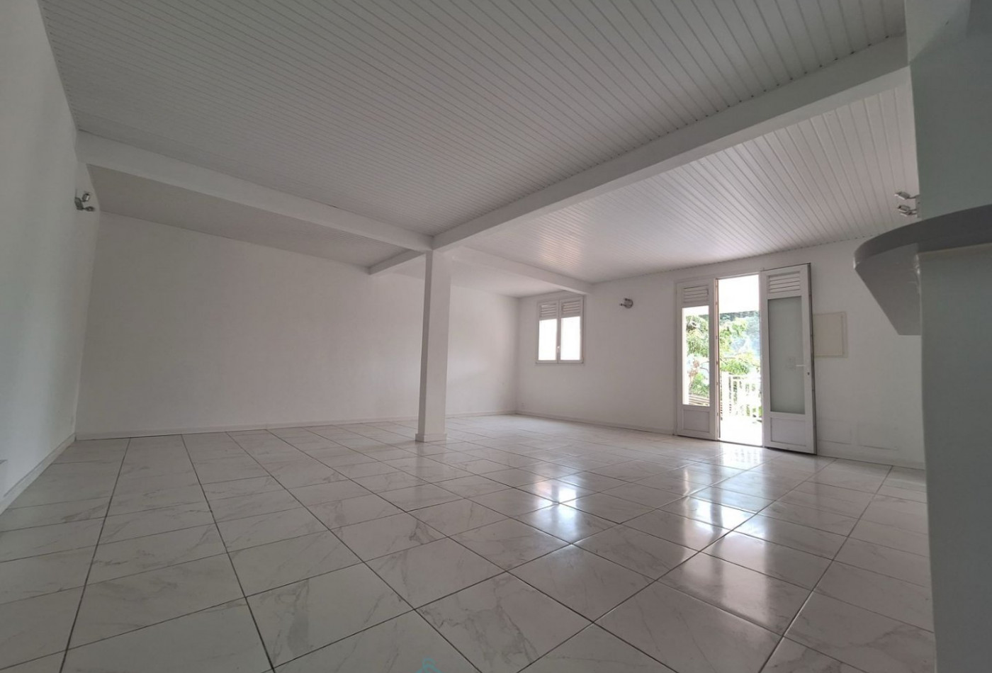 vente Immeuble de rapport Le Lamentin - Photo 3