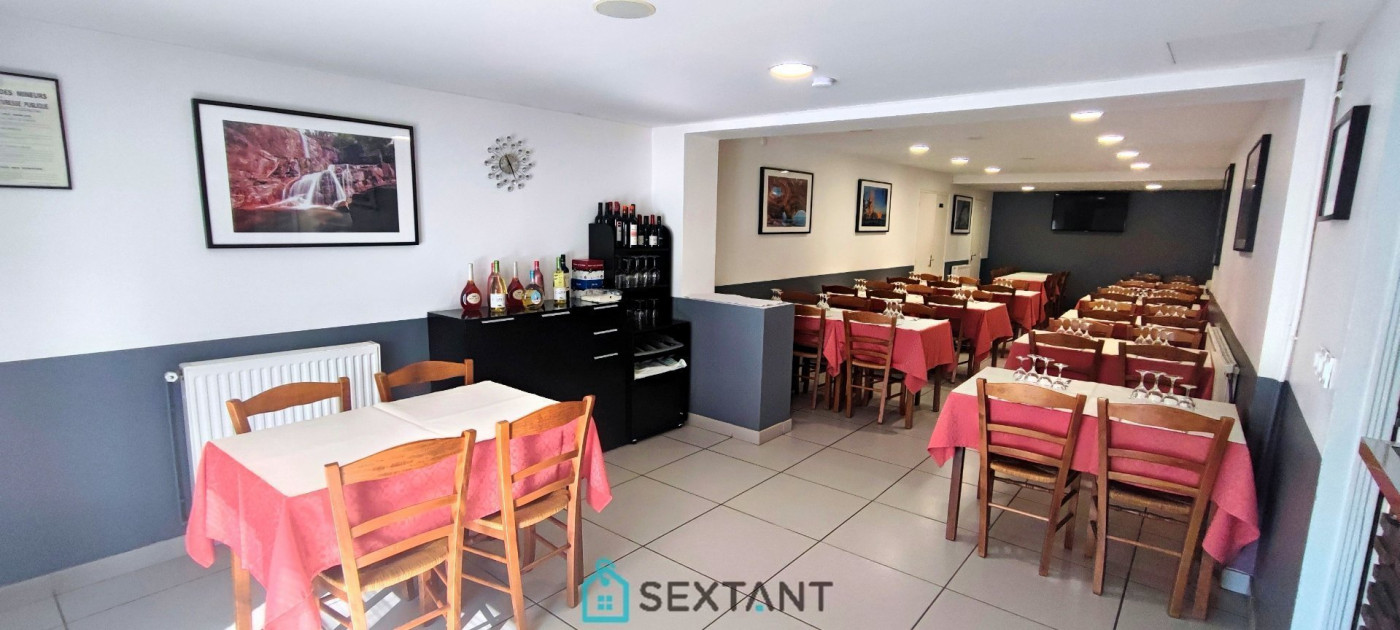 vente Immeuble mixte Le Petit Quevilly - Photo 1