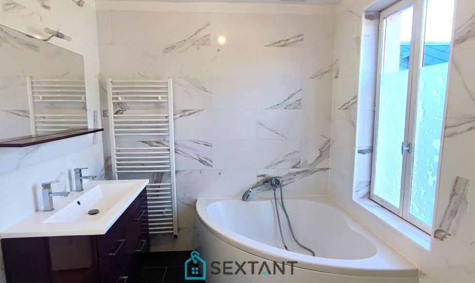 vente  Beaumont Le Roger