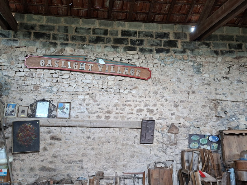 vente Ensemble immobilier Bois Sainte Marie - Photo 9