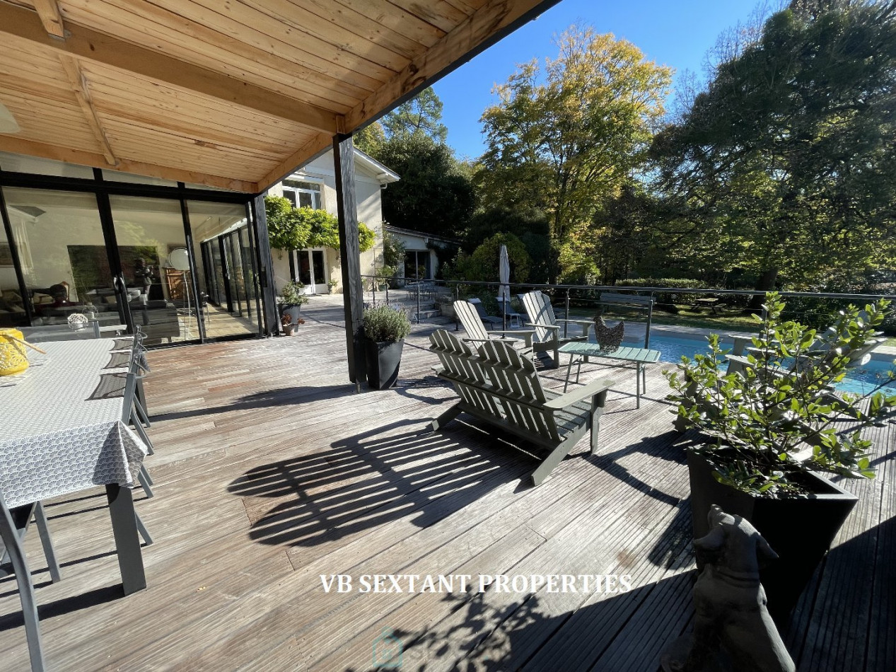 sale Maison et dépendances Latresne - Photo 2