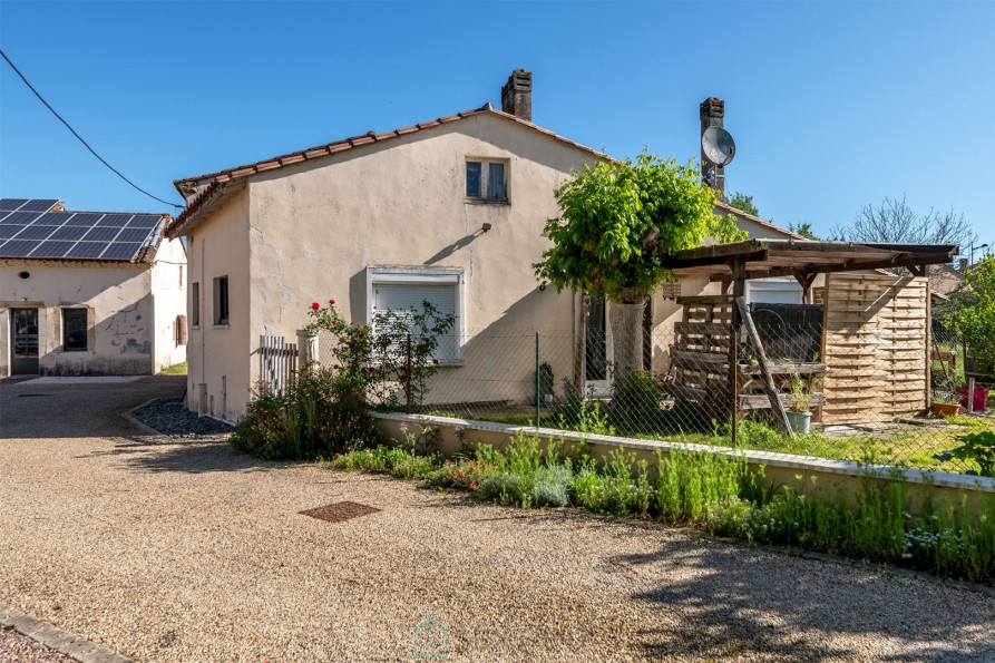 vente Immeuble de rapport Montpon Menesterol - Photo 8