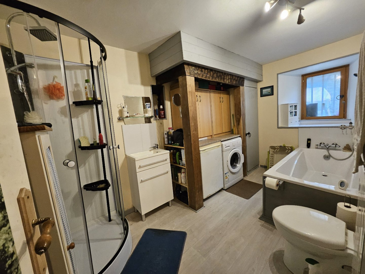 vente Maison en pierre Guenin - Photo 13