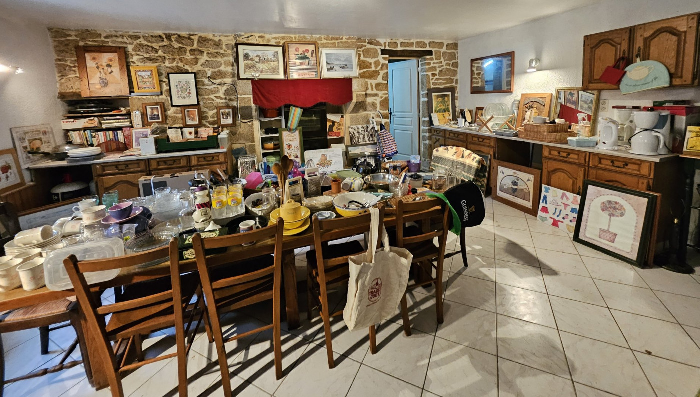 vente Maison en pierre Guenin - Photo 8
