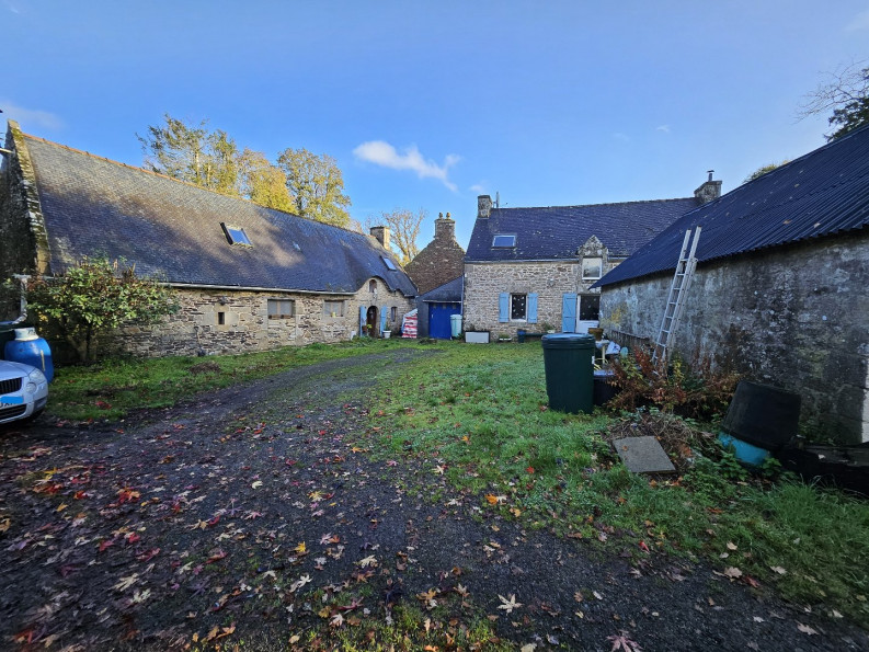 vente Maison en pierre Guenin - Photo 1