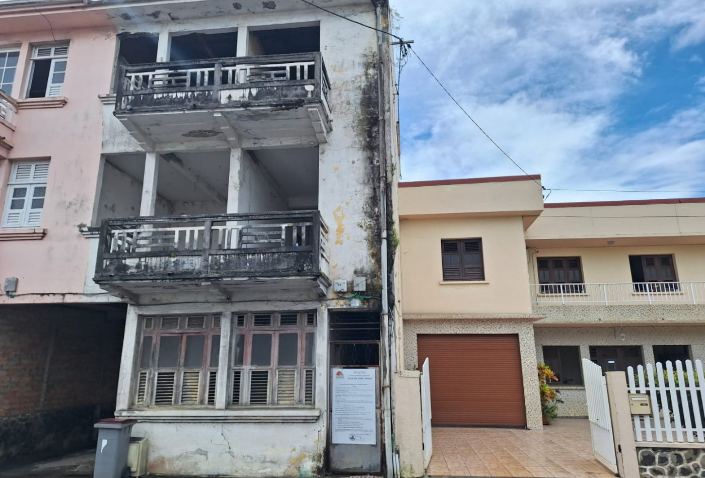 vente Immeuble à rénover Saint Esprit - Photo 1