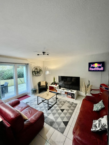 vente Appartement en résidence Deville Les Rouen - Photo 1