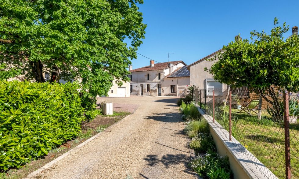 vente Montpon Menesterol