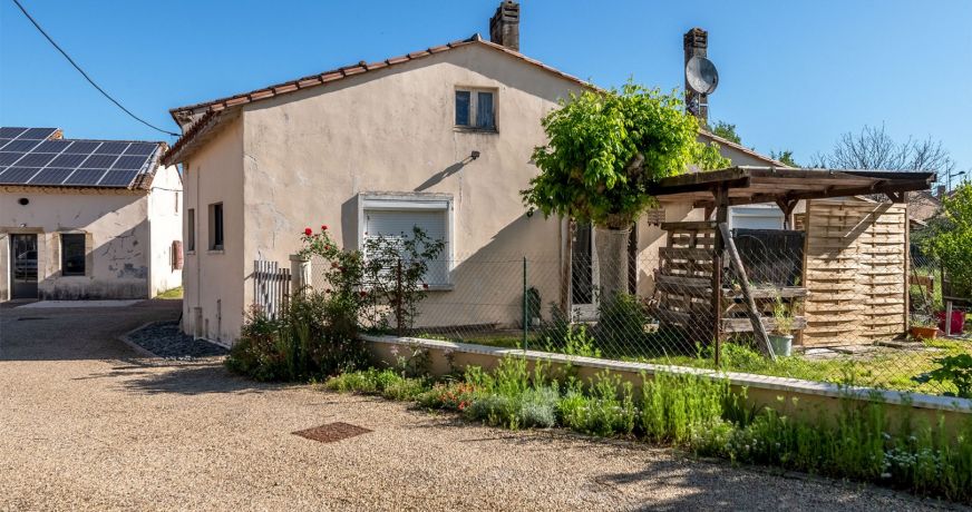 vente Immeuble de rapport Montpon Menesterol