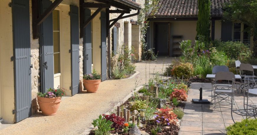 vente Propriété Antonne Et Trigonant