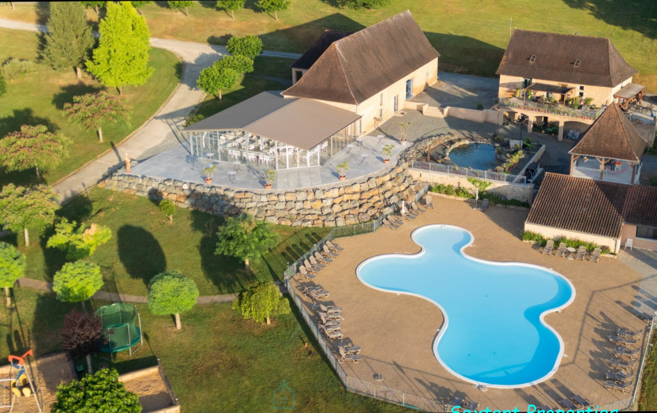 vente Domaine Hautefort - Photo 1