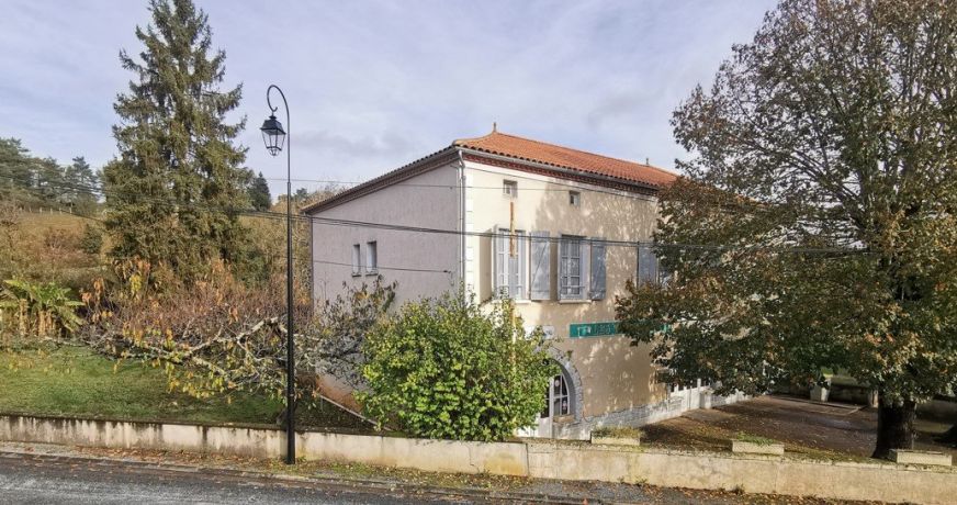 vente Immeuble mixte Javerlhac-la-chapelle-saint-robert
