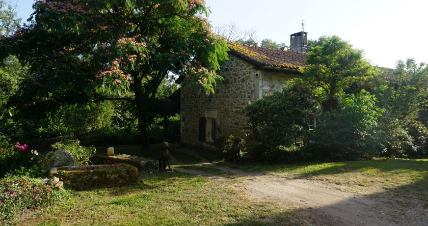 vente Propriété Busserolles