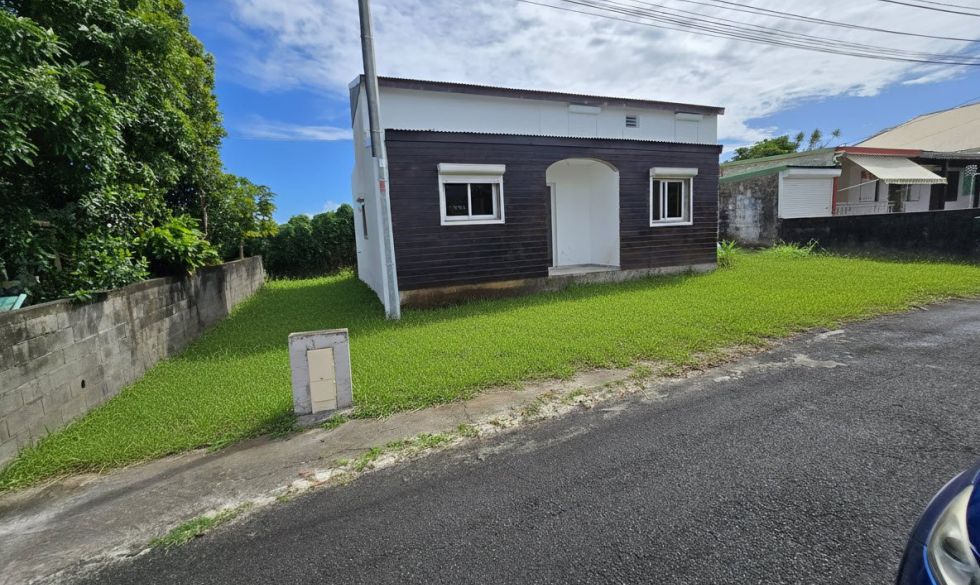 vente Basse Terre