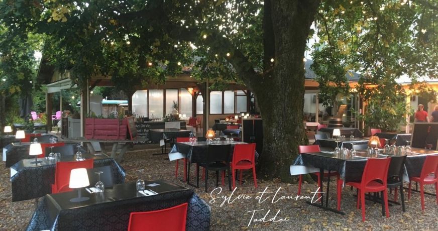 vente Hôtel restaurant Montguyon