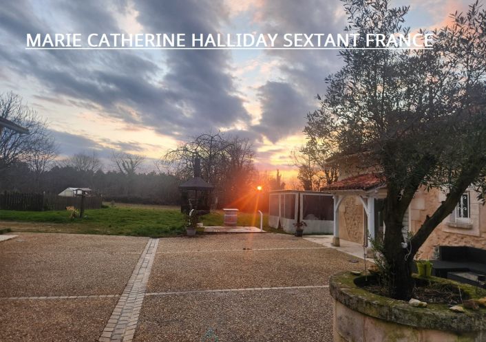 vente Corps de ferme Montrem