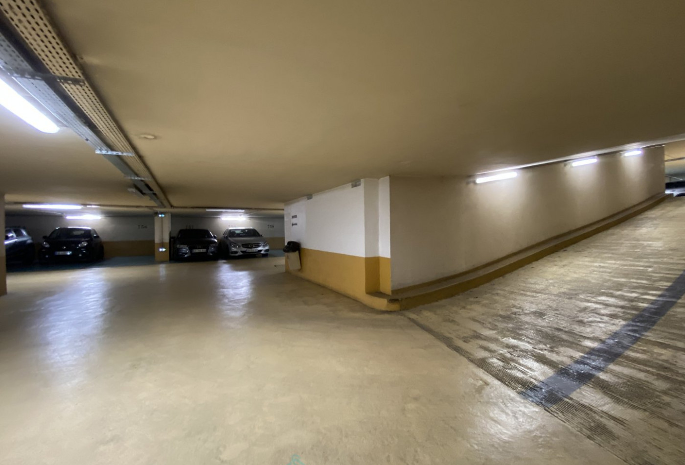 vente Parking intérieur Paris 16eme Arrondissement - Photo 4