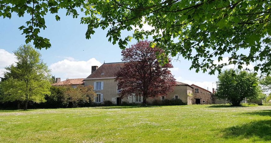 vente Maison de maître Confolens