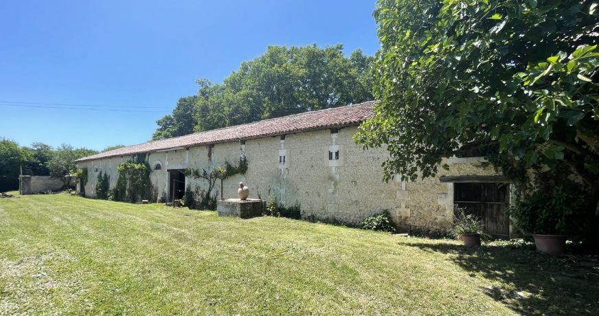 vente Domaine Barbezieux Saint Hilaire