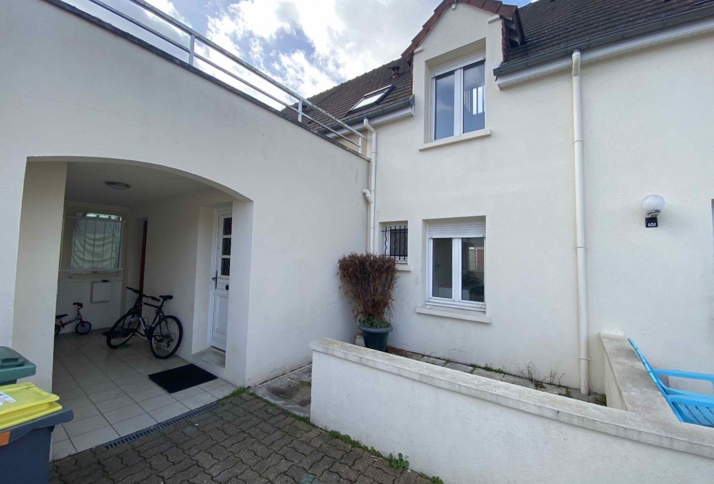 vente Maison en résidence Mantes La Ville - Photo 2