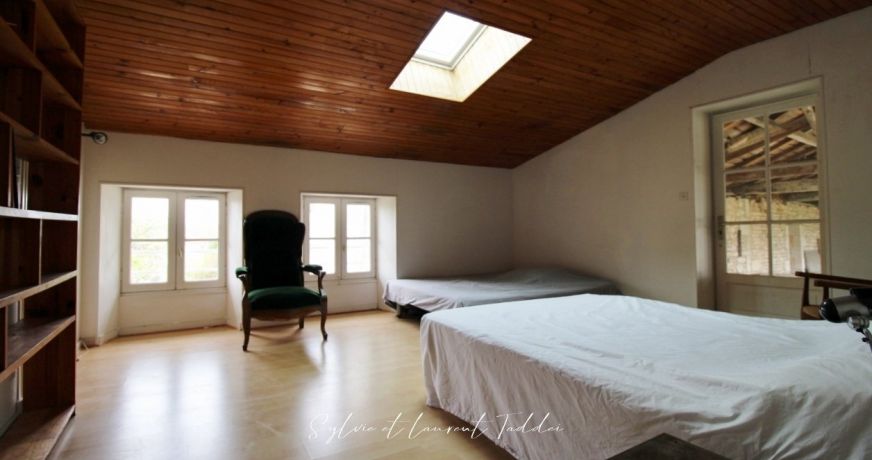 vente Maison en pierre Barbezieux Saint Hilaire