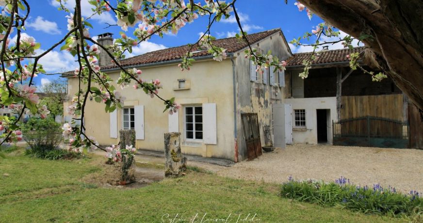 vente Maison en pierre Barbezieux Saint Hilaire