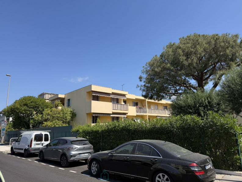 vente Appartement Saint Laurent Du Var - Photo 4