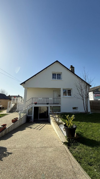 vente Maison individuelle Bourg Achard - Photo 1