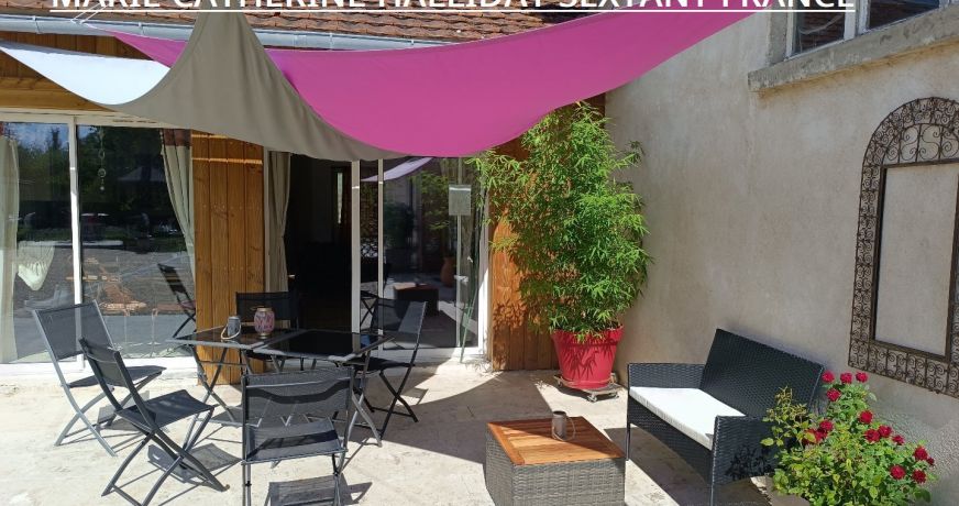 vente Corps de ferme Montrem