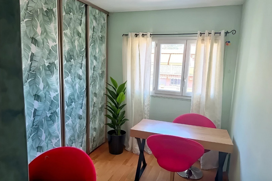 vente Appartement Saint Laurent Du Var - Photo 7