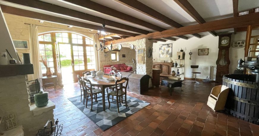 vente Maison de village Echallat